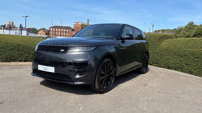 Land Rover Range Rover Sport 3.0 D250 Battersea Edition 5dr Auto Diesel Estate - Image 42